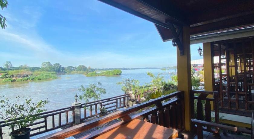 Golden Hotel Dondet Muang Khong Exterior photo