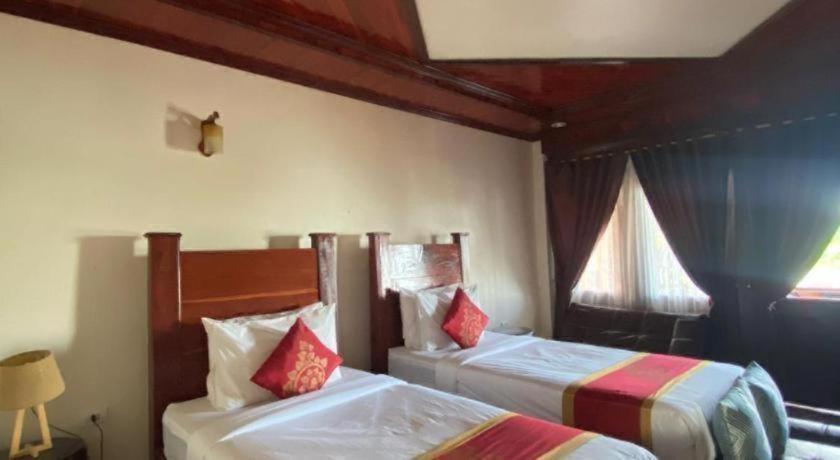 Golden Hotel Dondet Muang Khong Exterior photo