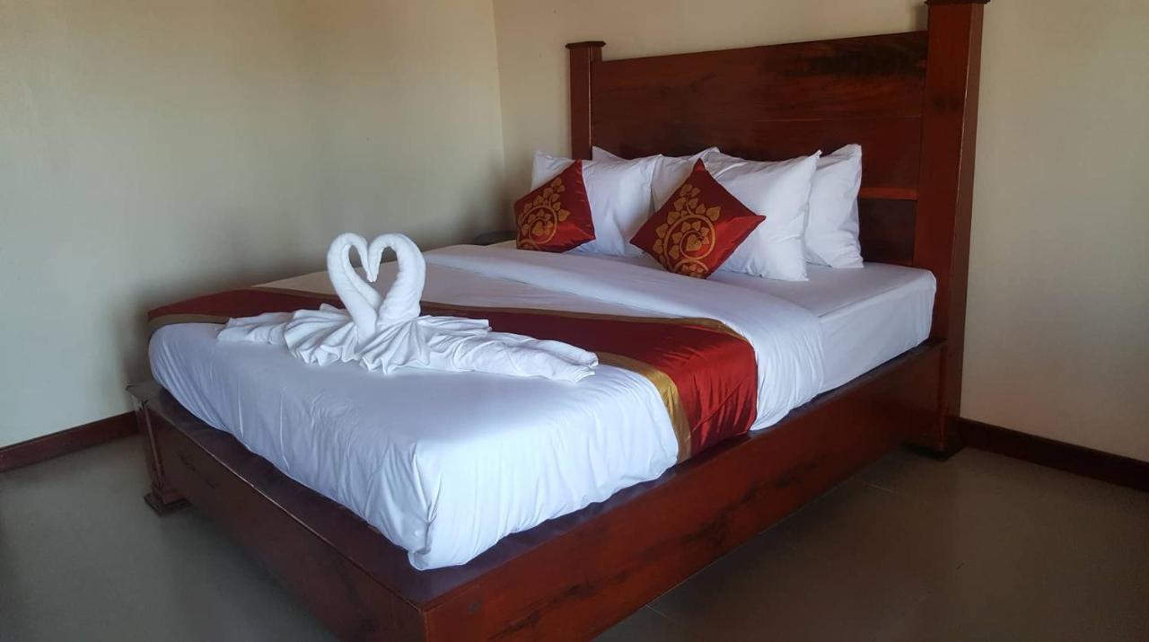 Golden Hotel Dondet Muang Khong Exterior photo